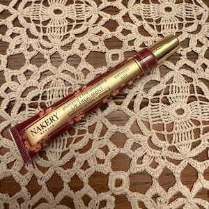 Nakery Plumping Lip Treatment